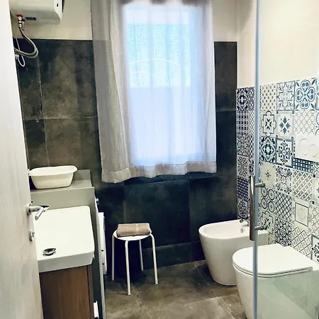 Casa Sulla 公寓 卡斯泰拉马莱